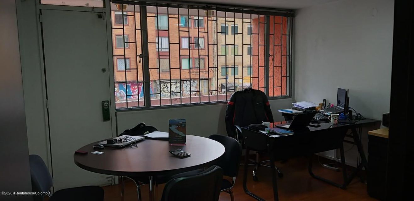 Apartamento en  Pardo Rubio(Bogota) COD: 22-437
