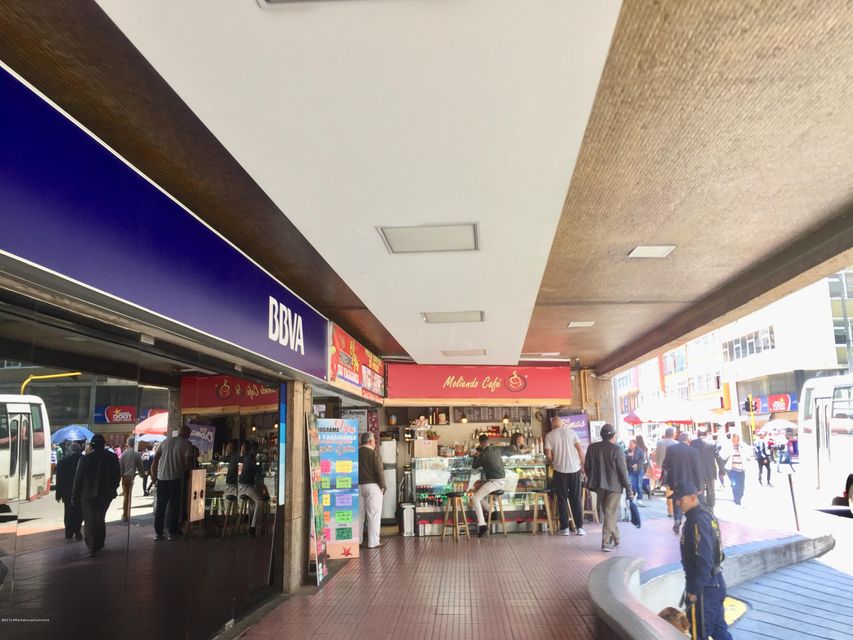 Vendo Comercial en  La Veracruz(Bogota) C.O  23-611