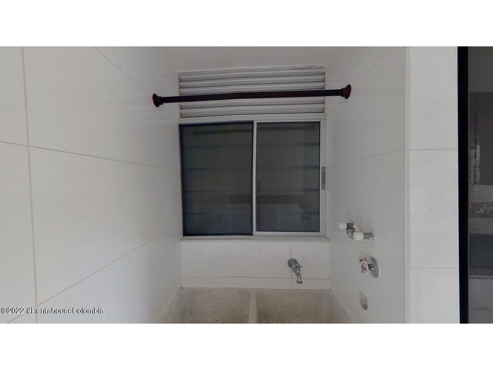 Apartamento en  Ciudad Guabinas RAH CO: 23-257