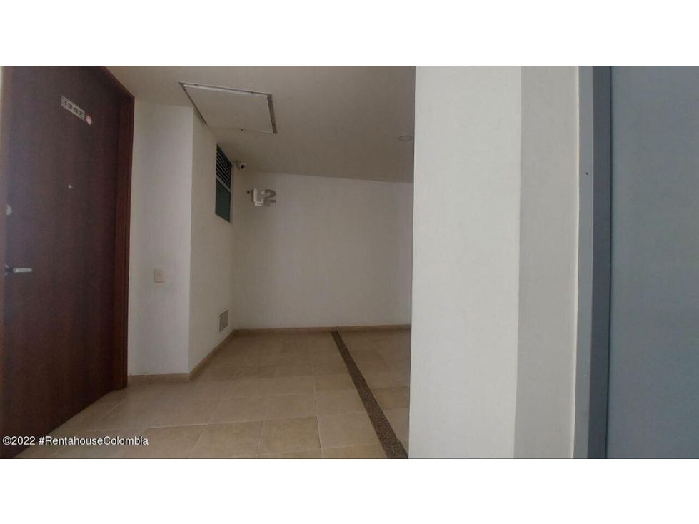 Apartamento en  Prado Pinzon RAH CO: 23-436