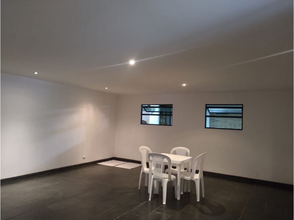 Apartamento en venta en Santa Bibiana NID 8595690922