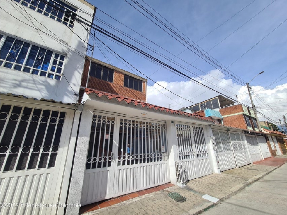 Casa en  Madelena(Bogota) C.O: 24-722