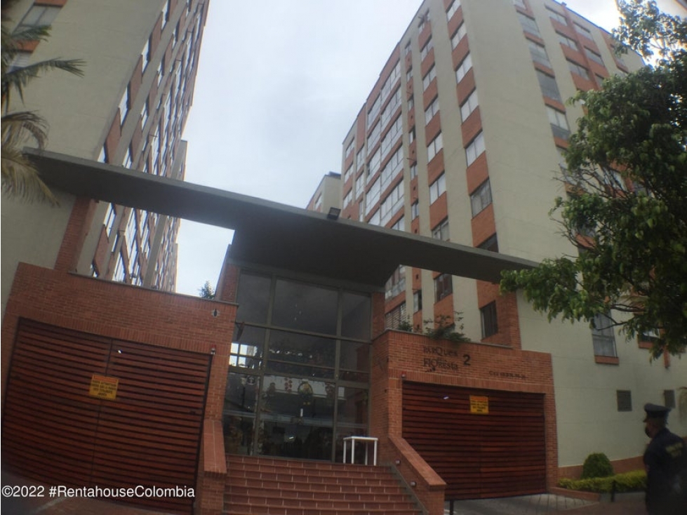Apartamento en  La Floresta(Bogota) C.O: 24-613