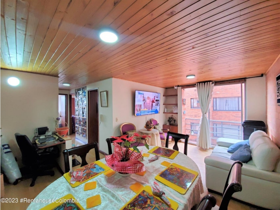 Apartamento en  Cedritos(Bogota) RAH CO: 24-773