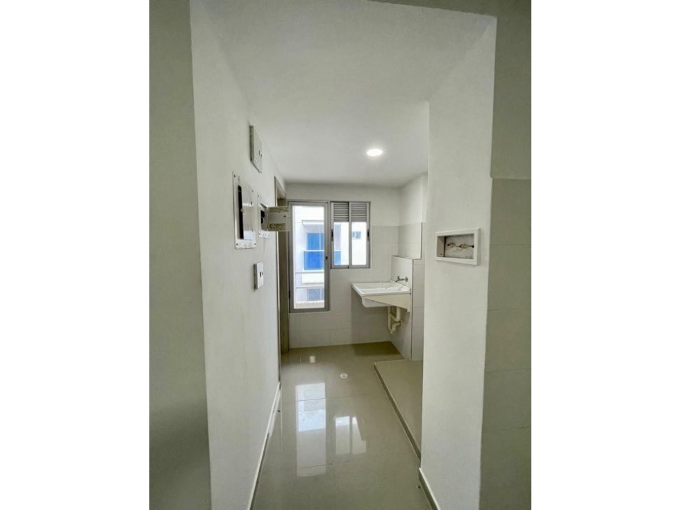 Apartamento de 3 habitaciones +servicio - Mirador de las Palmas Manga