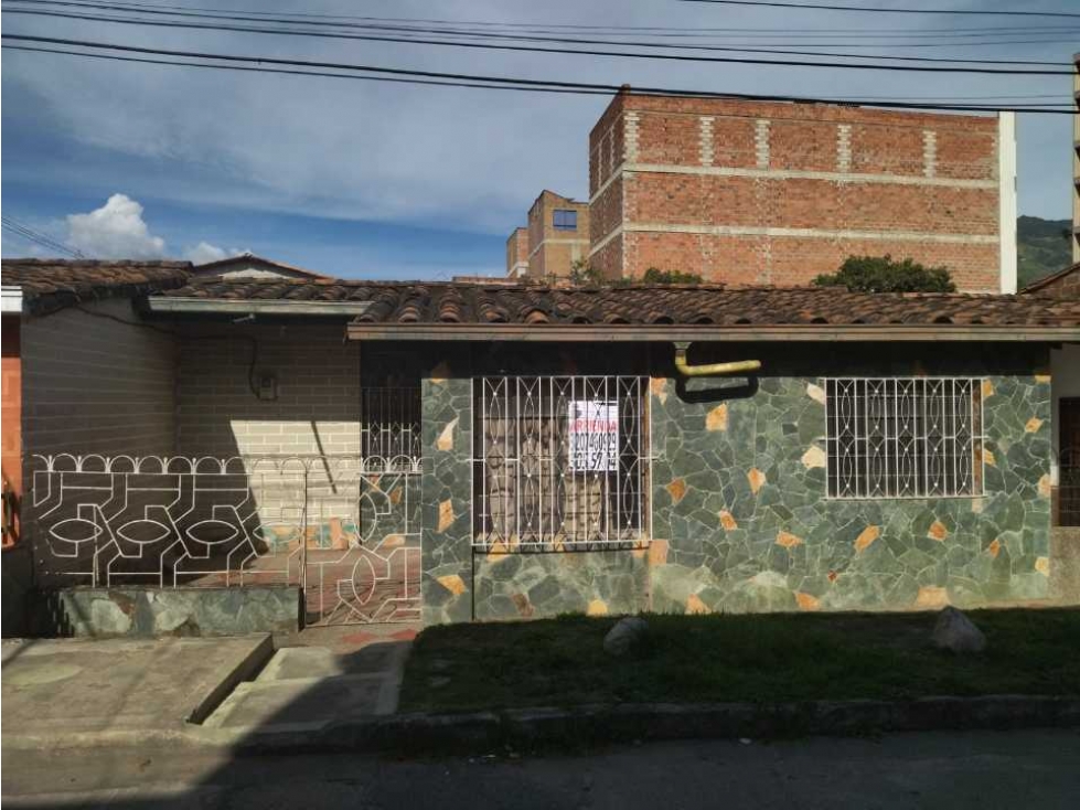 Casa en Venta niquia Panamericana