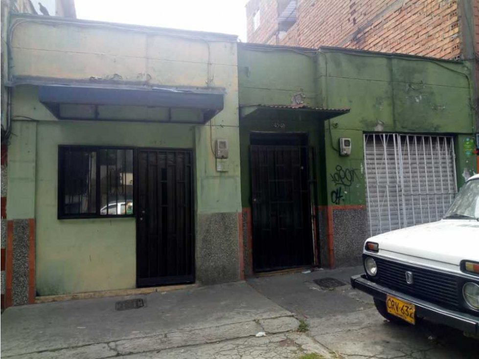 Casa lote en venta de 309.12 m2  Buenos Aires Medellín