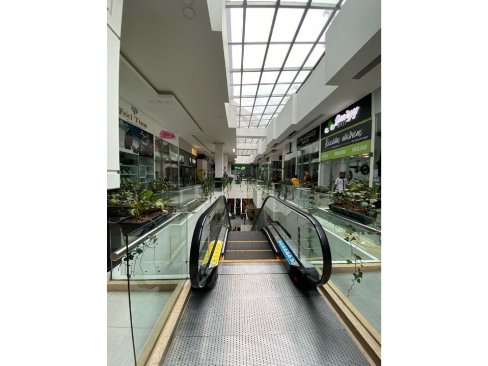 Venta de Local, centro comercial, transversal superior, El Poblado